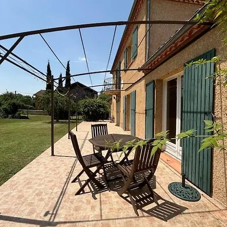 Villa La Vie En Rose