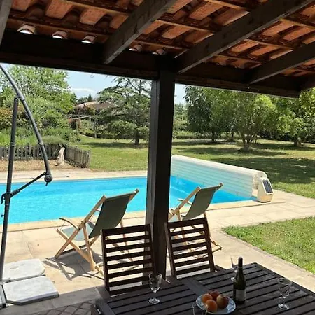 La Vie En Rose Villa *